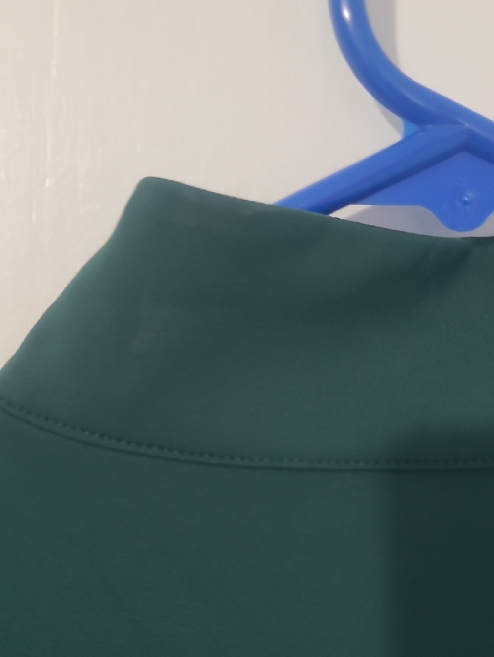 Addison Bay Green Golf Dress - Picture 6 of 7